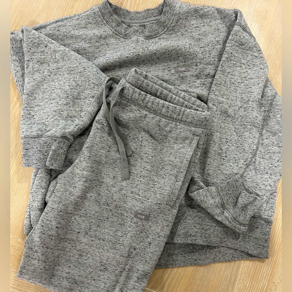 FIGS loungewear